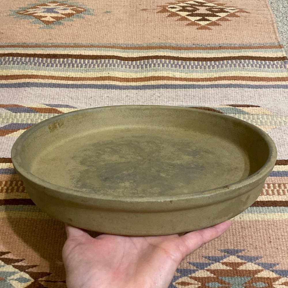 The Pampered Chef Ltd. K 076 Stoneware 11” Pie Dish/ Bread Bowl Lid